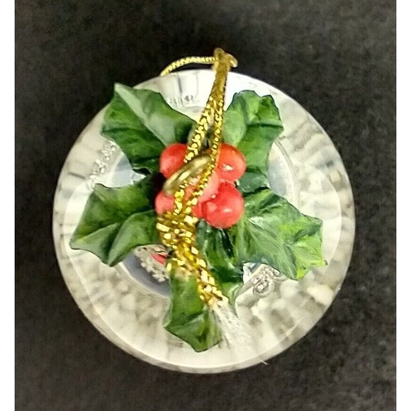 Snow Globe Snowman w/Top Hat Bird Feeder Cardinal In Hand* New In Box * - Picture 5 of 6